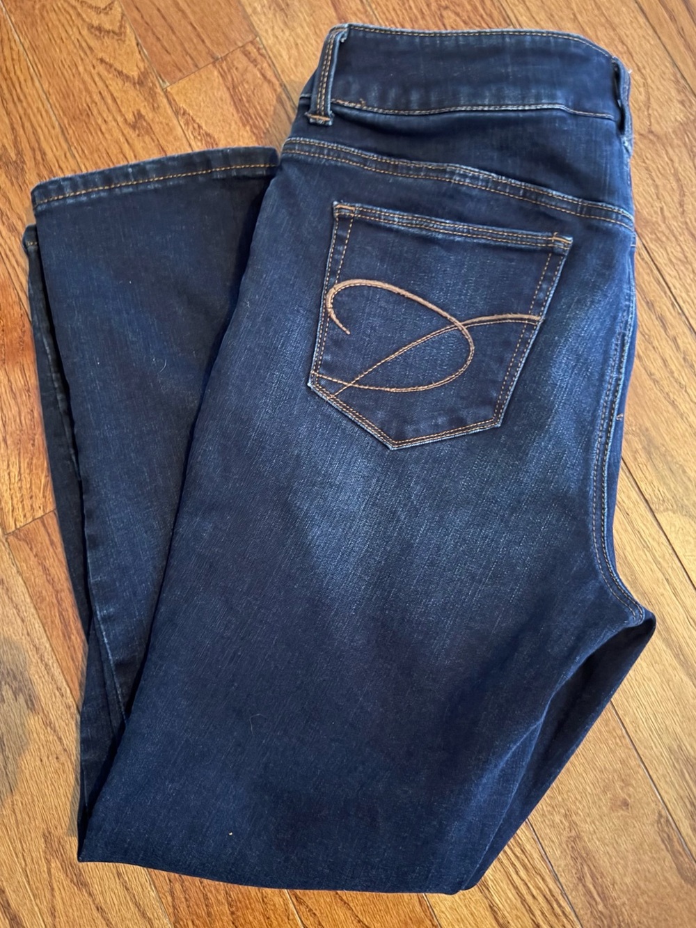 Chico's Dark Blue Skinny Jeans with Embroidered Back Pocket Women’s Sz 1